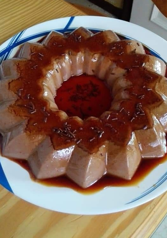 Una foto de Flan chocolate y coco... Siempre!!
