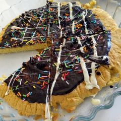 Dessert pizza A picture of Dessert pizza.