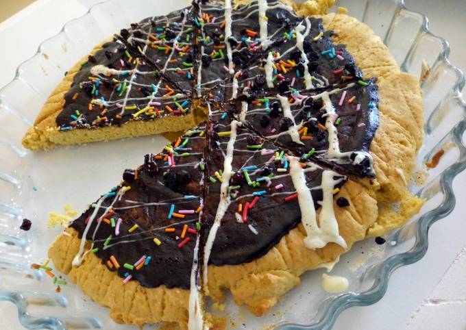 Dessert pizza