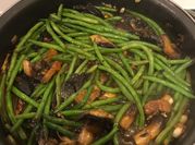 Une photo de haricot vert surgelé