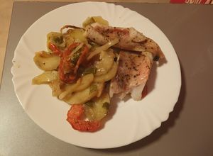 Una foto de Gallineta con verduras 😋