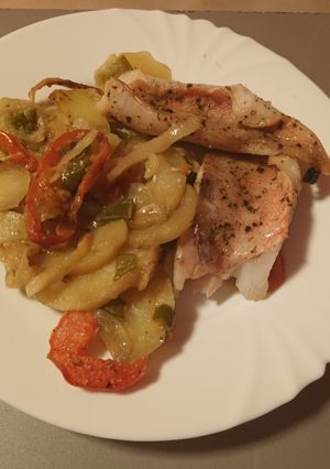 Una foto de Gallineta con verduras 😋