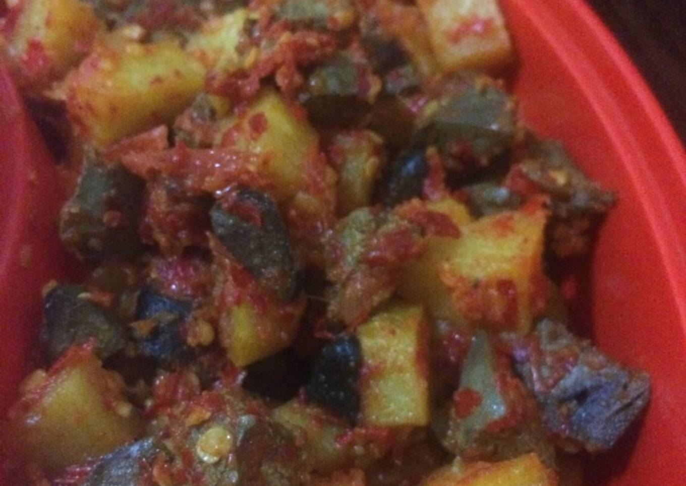 Kentang dan Hati ayam Balado