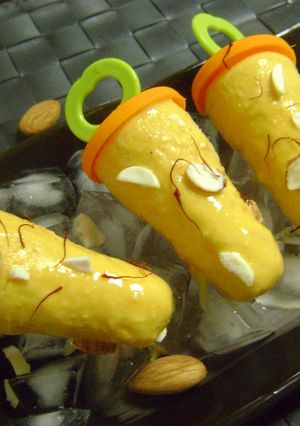 A picture of Mango Kulfi.