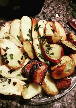 Una foto de Papas y batatas al horno