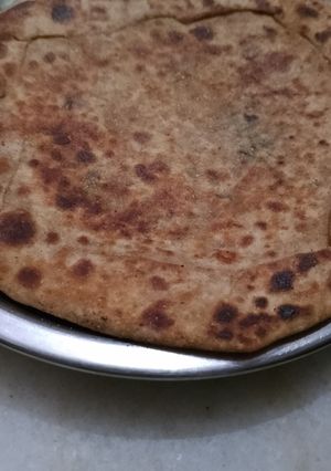 गोभी का पराठा (gobhi ka paratha recipe in Hindi) रेसिपी मुख्य फोटो