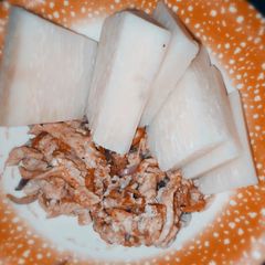 A picture of Egg sauce with boiled yam.