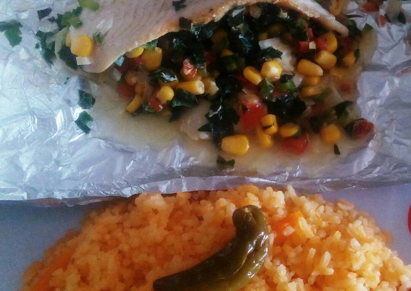 Pescado empapelado a la jardinera
