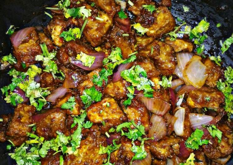 Step-by-Step Guide to Cook Perfect Fiery sweet chilli chicken!