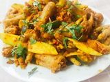 Chân gà sốt thái