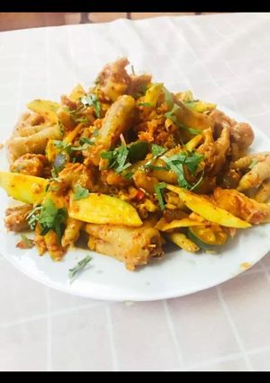Hình của món Chân gà sốt thái.