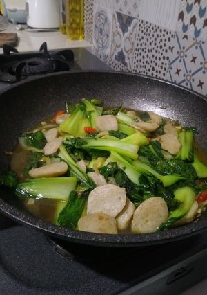 Foto resep Tumis pok choy bakso