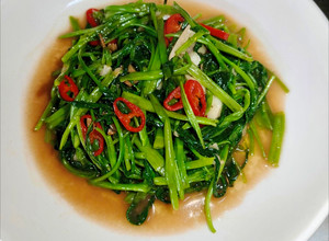 蝦醬空心菜 的食譜成品照片