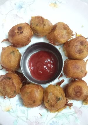 બટેટા વડા (bateta wada recipe in gujarati) રેસીપી મુખ્ય ફોટો
