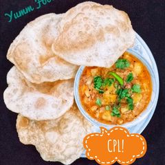 A picture of Puri or Aloo ki Tarkari!.