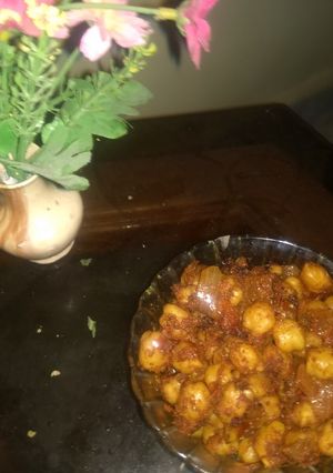 A picture of Tawa Chole.
