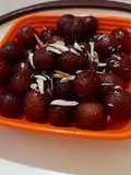 Mini Gulab Jamuns