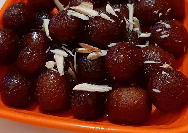 Steps to Make Quick Mini Gulab Jamuns