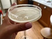 Una foto de tequila margarita
