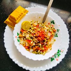 A picture of Sprouted Moong, Kala chana Chaat 😋.