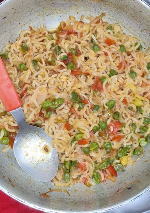 A picture of Masala maggi.