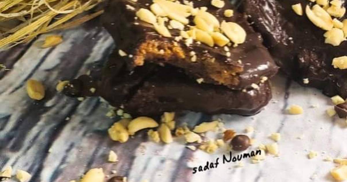 Chocolate peanuts bars Recipe by Sadaf Nouman Cookpad