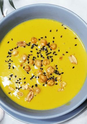 Una foto de Crema de verduras en la miomat pro