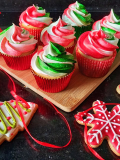 Una foto de Cupcakes navideños 🎄🎅