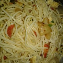 A picture of Mix vegetable egg noodles.