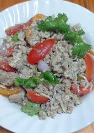 รูปของ ลาบหมู เมนูเด็ก