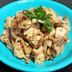 A picture of Paneer Mushroom Dry.