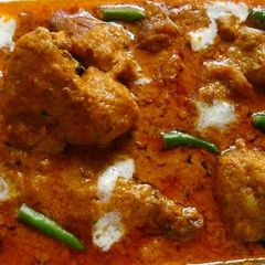 A picture of Chicken Malai Makhni.