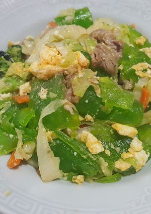 รูปของ ผัดก๋วยเตี๋ยวเซี่ยงไฮ้