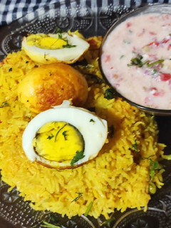 अंडा बिरयानी (Anda Biryani recipe in Hindi) रेसिपी मुख्य फोटो