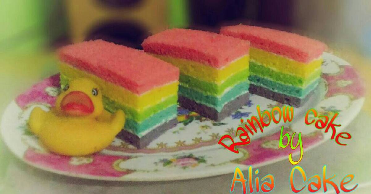 Resep Rainbow Cake (ny.Liem) oleh Fatimee Alia's Mom Cookpad