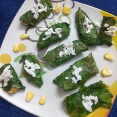 A picture of Palak corn rolls.