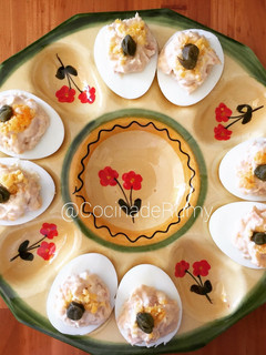 Una foto de Huevos rellenos