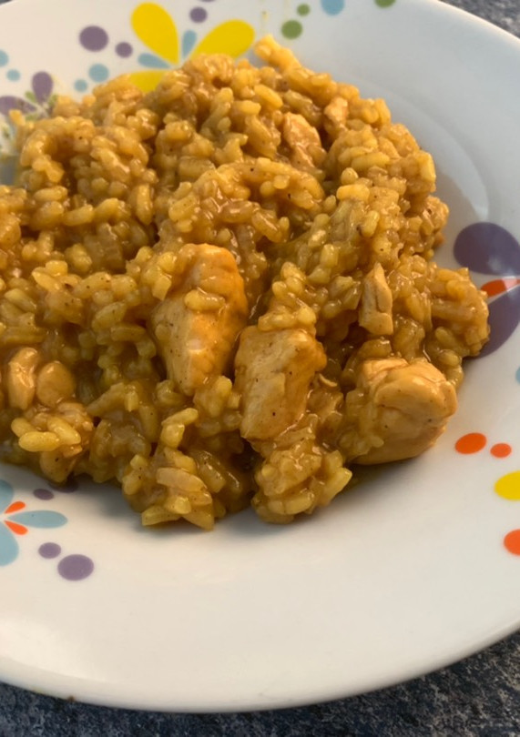 Una foto de Arroz al curry