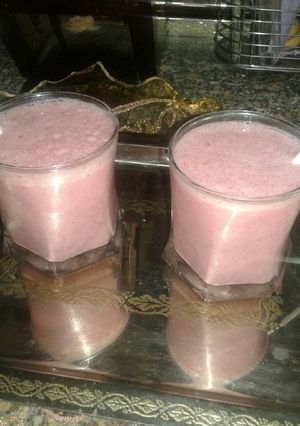صورة لوصفة زبادو الفراولة 🍸🍓🍓