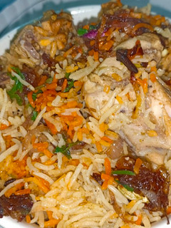 A picture of Chicken Biryani.