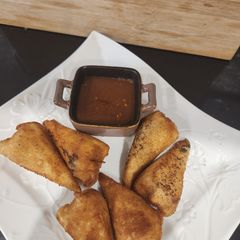 کون چیز سموسہ A picture of کون چیز سموسہ.
