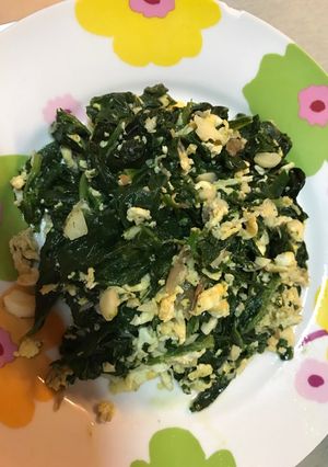 รูปของ ผักโขมผัดไข่