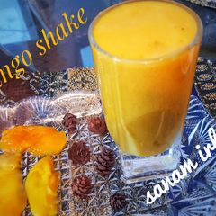 A picture of Mango Shake.