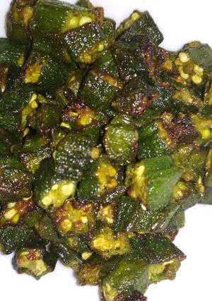 A picture of Bhindi  bhaja (ladys finger stir fry).