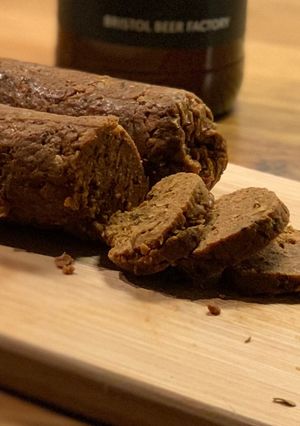 A picture of Spanish style vegan sausage.
