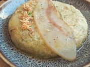 Una foto de salsa con guanciale