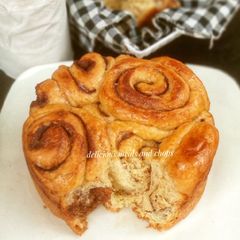 Cinnamon Roll Bread A picture of Cinnamon Roll Bread.