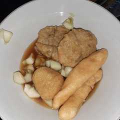 รูปของ Pempek ikan tenggiri khas palembang