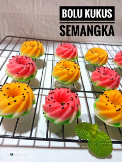 Foto resep Bolu Kukus Semangka
