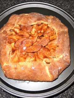 Una foto de Tarta de manzana rústica